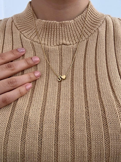 COLLAR INICIAL + CORAZÓN